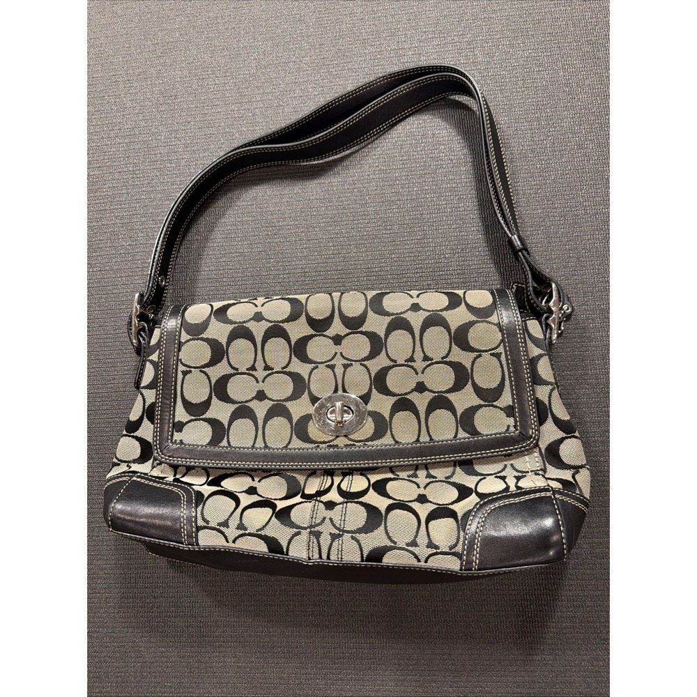 Vintage Coach Hamptons Signature C Turnlock Shoulder Bag F13972 Black Tan